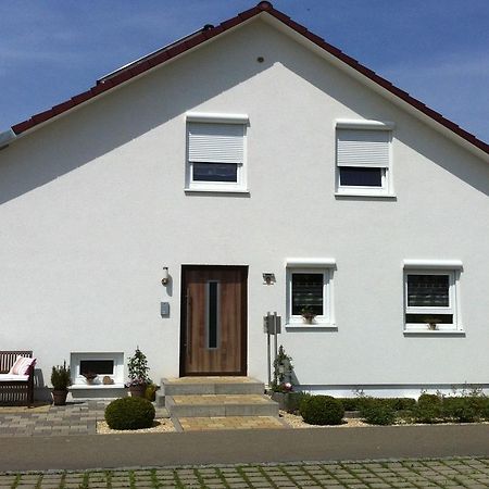 Ferienwohnung Heike 데틴겐안데에름스 외부 사진