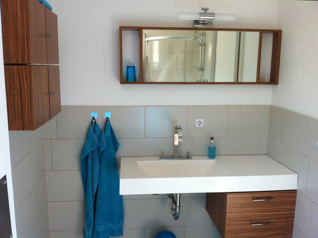 Ferienwohnung Heike 데틴겐안데에름스 객실 사진